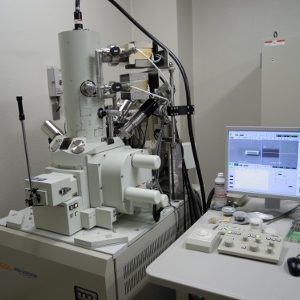 FIB/SEM複合装置
